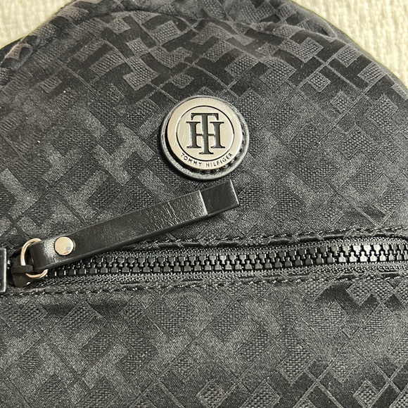 Tommy Hilfiger Black Mini Backpack Purse - Picture 6 of 7